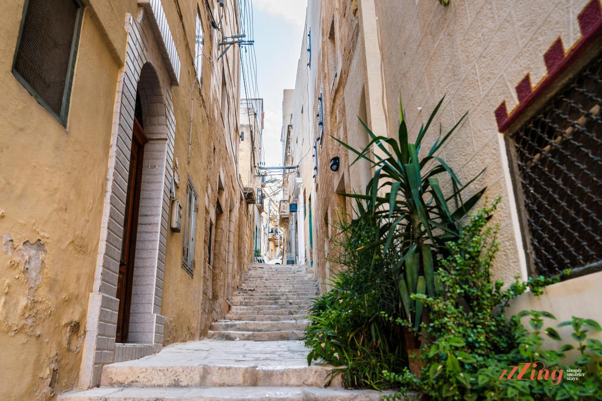 The Florian Boutique Guesthouse By Zzzing Cospicua Exteriör bild